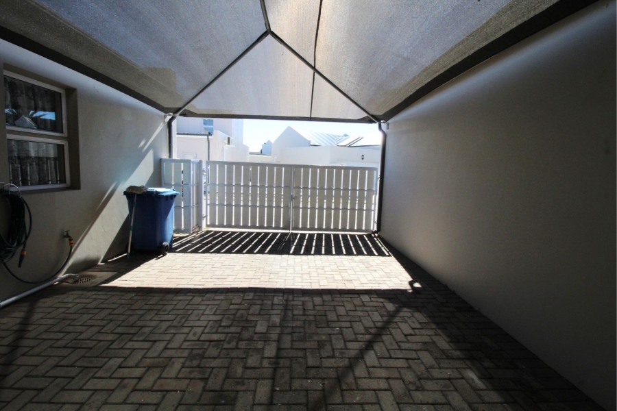 3 Bedroom Property for Sale in Country Club Western Cape